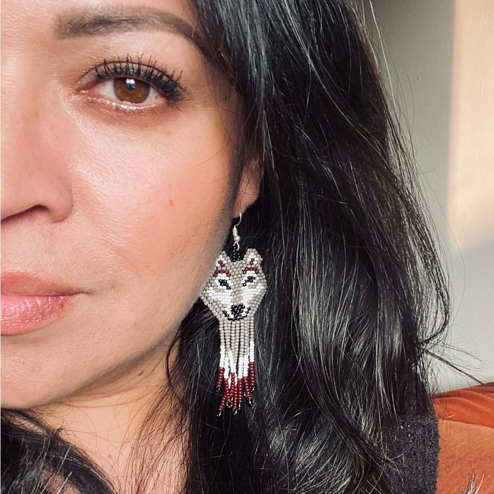 Lobo Earrings